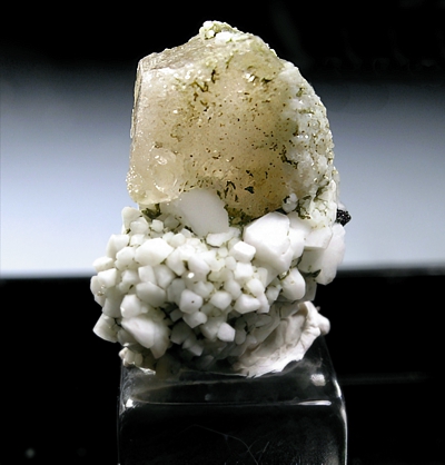 Zektzerite for sale - Washington Minerals